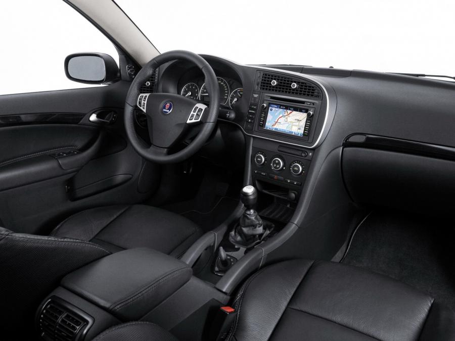  Saab 9-3 Turbo X XWD 2008 года  (фото 2 из 17)